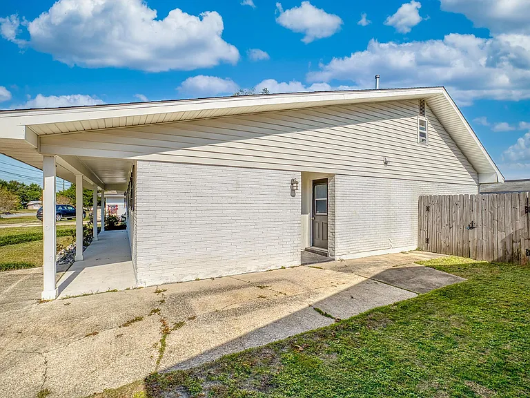 6130 Jasmine Rd — Photo 45