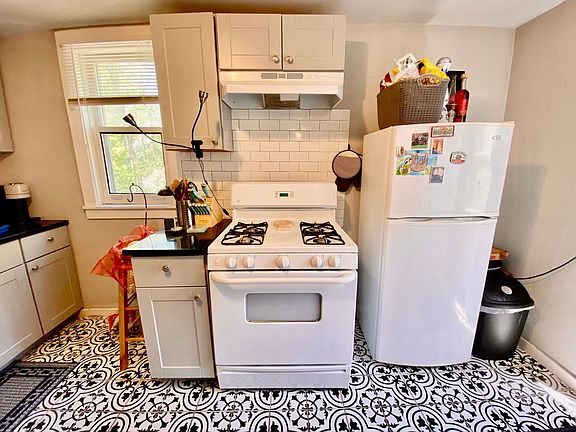 4th image of 301 17th Ave NE #307U