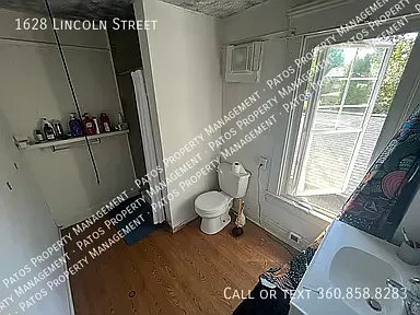 1628 Lincoln St — Photo 6