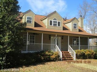 4013 Grove Ln, Marshall, VA 20115