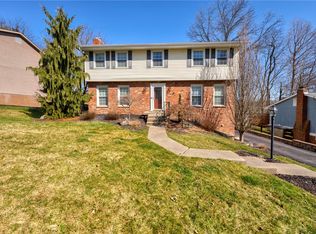 1124 Dana Dr, Bethel Park, PA