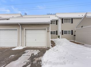 7001 Casey St #29, Niagara Falls, ON L2J3G6