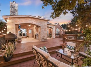 300 Wesley Ridge Dr, Spicewood, TX 78669