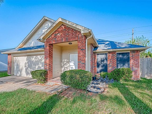 3rd image of 2239 Anthony Hay Ln