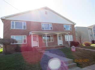405 S High St #4, Selinsgrove, PA 17870