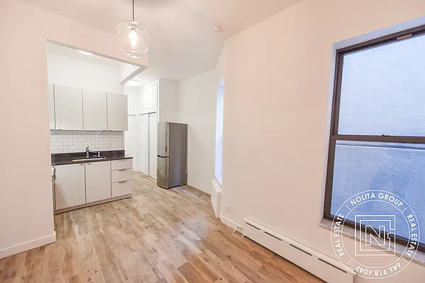 Rented by Nolita Group | media 11