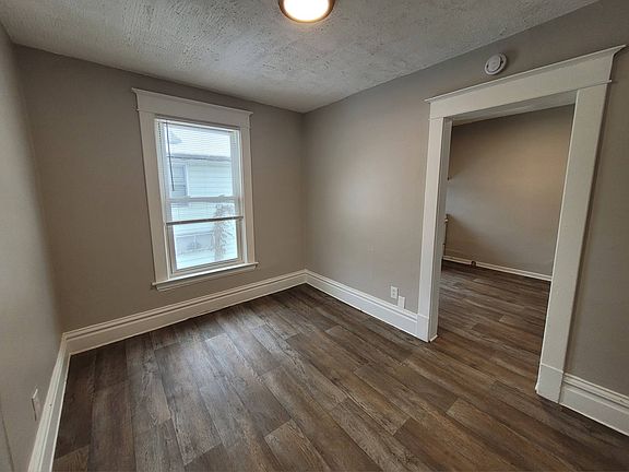 Dining area with kitchen access