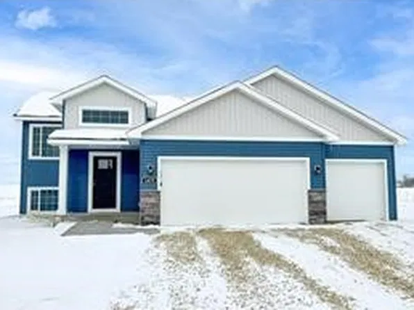 1475 Otter Way, New Richmond, WI 54017