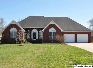 205 Darsey Ct, Meridianville, AL 35759