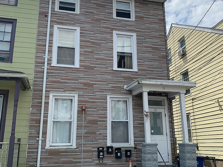 10 Church St #1 — Photo 1