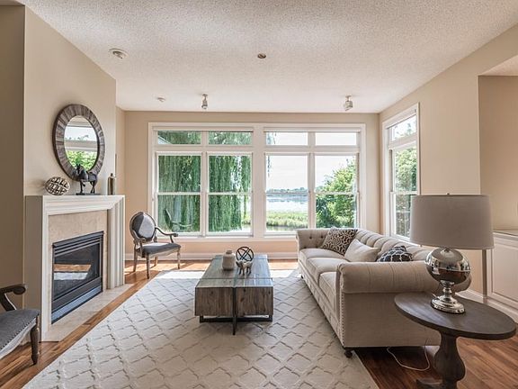 5th image of 4700 Birch Cove Dr