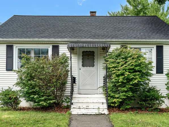 19 Brentwood Avenue, Waterbury, CT 06705