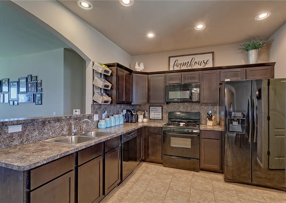 1st image of 9604 Ella Ln