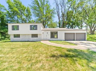 6005 E 150th Ter, Grandview, MO 64030