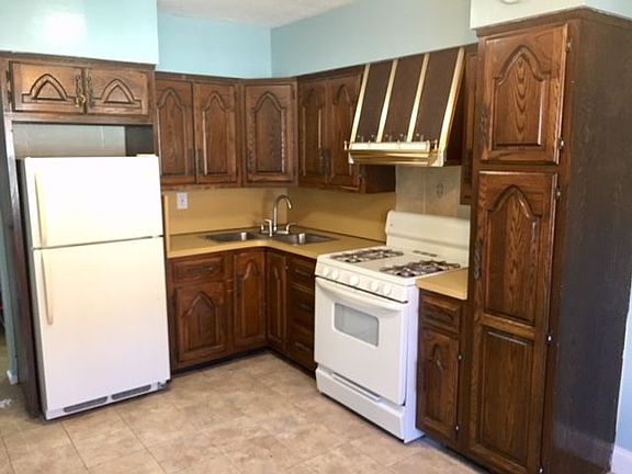 5th image of 2419 78th St #1