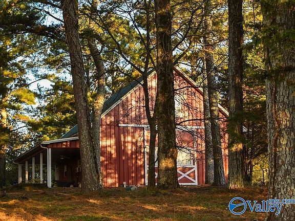 4th image of 157 Edmonds Dr