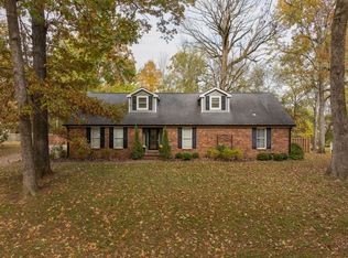 407 Valleybrook Rd, Hixson, TN 37343