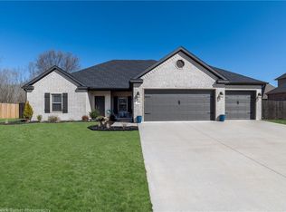 455 Baker St, Pea Ridge, AR 72751