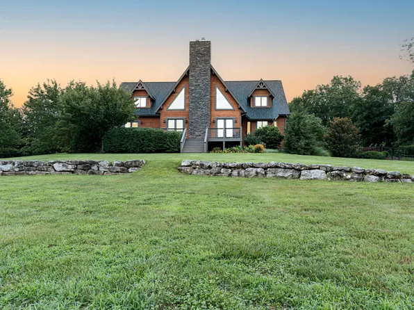 490 E Farm Road 48, Pleasant Hope, MO 65725