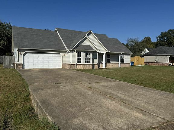 2nd image of 58 Melissa Ave