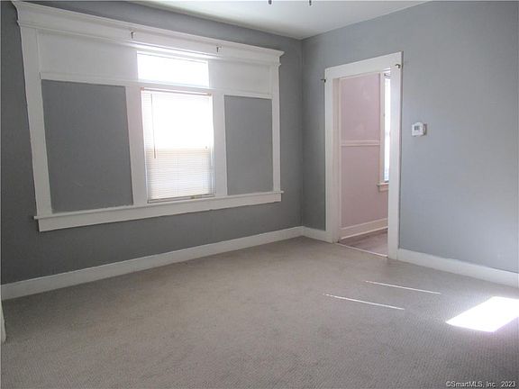 4th image of 223 Lenox Ave