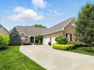 15410 Mission Hills Dr, Carmel, IN 46033