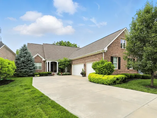 15410 Mission Hills Dr, Carmel, IN 46033