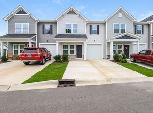 405 Trevally Ct, Southport, NC 28461