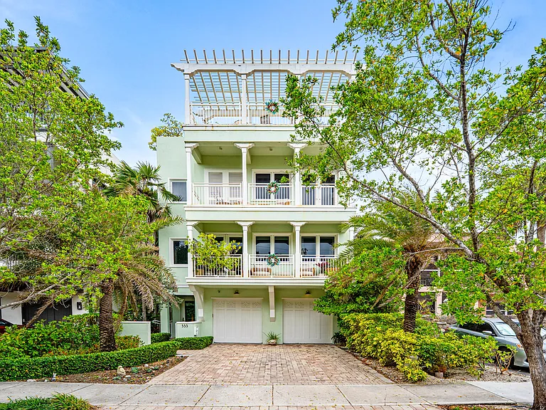 333 Franklin St — Photo 1