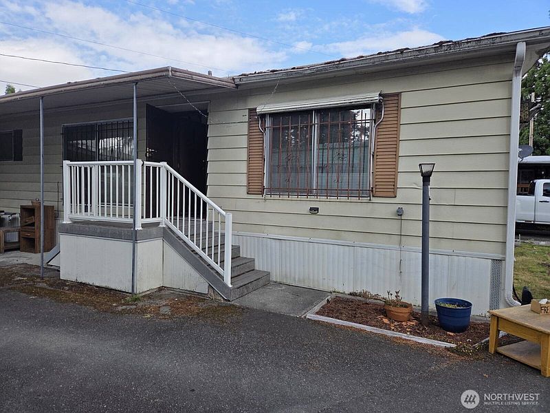2nd image of 6208 202nd Street SW #28