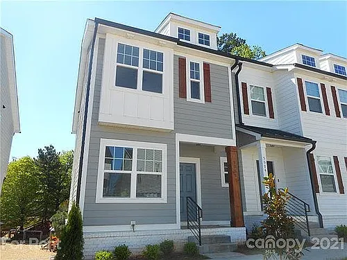 5008 Belmont Crossing Dr Photo 1