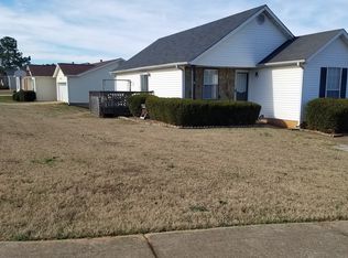 501 Lakecourt Dr, McDonough, GA 30253