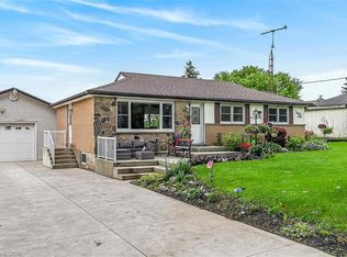 7344 Dickenson Rd E, Hamilton, ON L0R 1W0