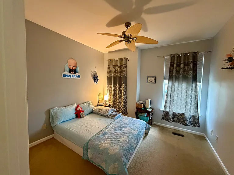50 Clover Pl — Photo 13