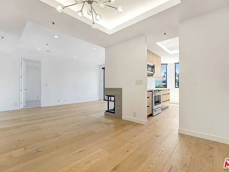 2112 Century Park Ln #301 — Photo 3