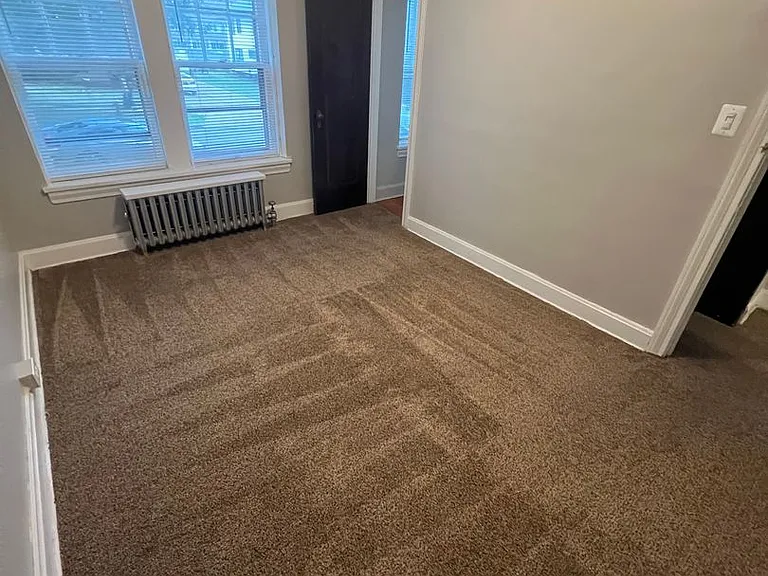 1385 Manor Park Ave — Photo 14