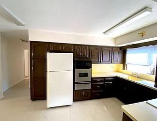 Sold by Korr Realty