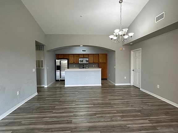 5th image of 7940 Preserve Cir APT 931