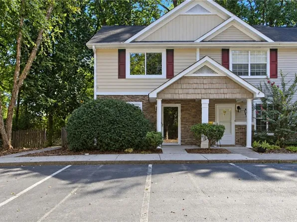 208 Park St Unit 107, Dallas, GA 30132