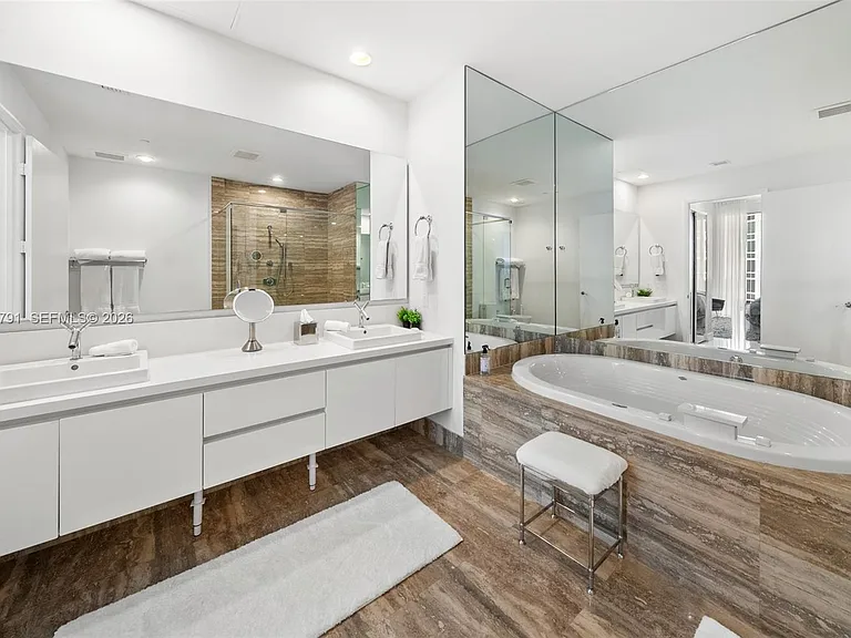 15901 Collins Ave #3302 — Photo 20