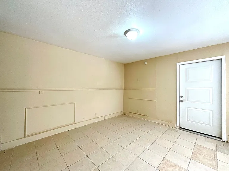 7042 Glen Mist — Photo 12