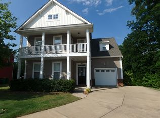 284 Tuscarora Ln, Clayton, NC 27520