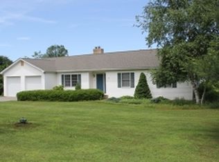 28 Gwinup Rd, Blairstown, NJ 07825