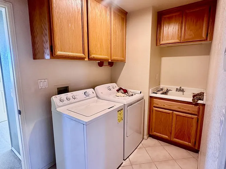 5155 Avenida De La Plata — Photo 27