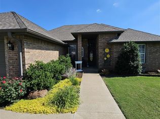 1108 1st St, Elgin, OK 73538