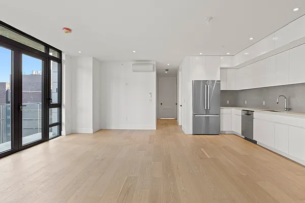 Sold by Compass | media 9