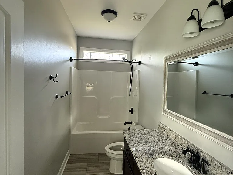 219 Woodgrove Dr — Photo 16