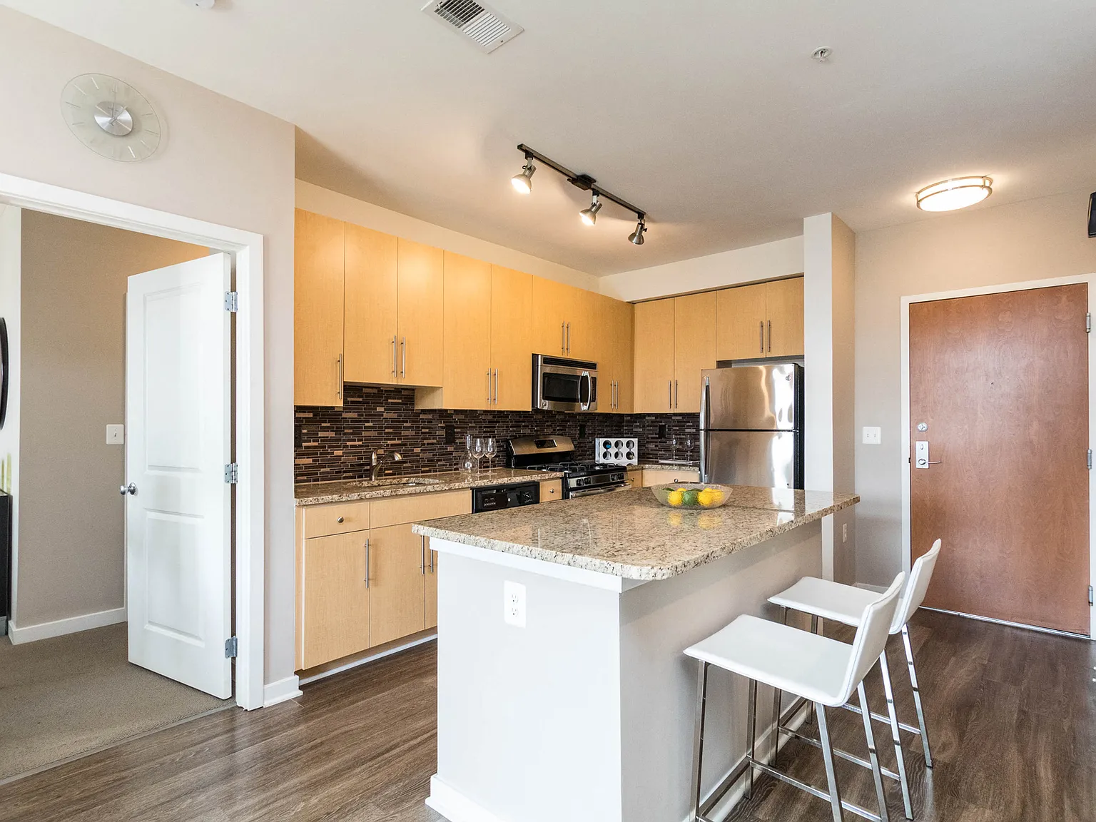 The Flats at Wheaton Station — Photo 4