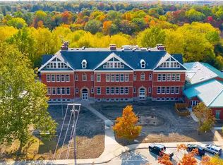 83 Rolph St #206, Tillsonburg, ON N4G0J5