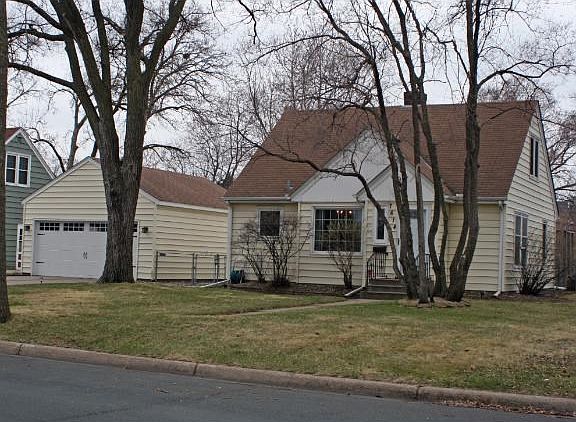 Fabulous location close to Edina, shopping, airport, highways, parks, trails and more!